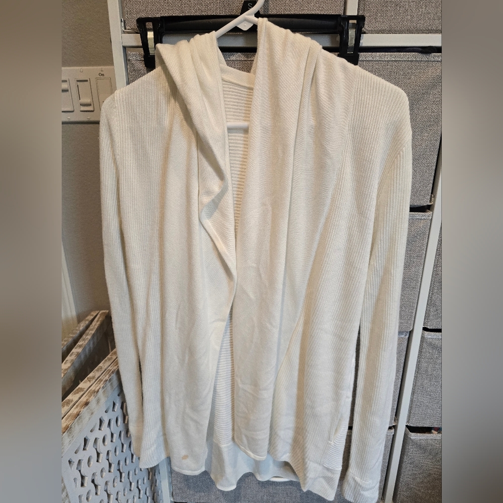 Lululemon White Women's Sweater